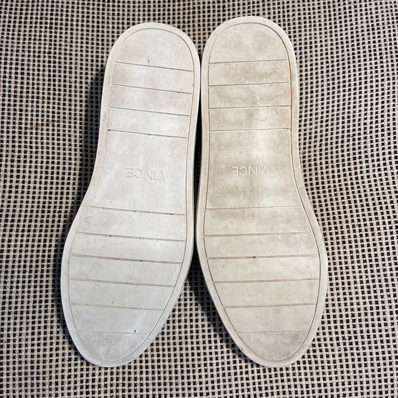 Vince Nelson Leather Slip-On Black Sneakers Women’s Size 9.5 Excellent Condition - Picture 11 of 13